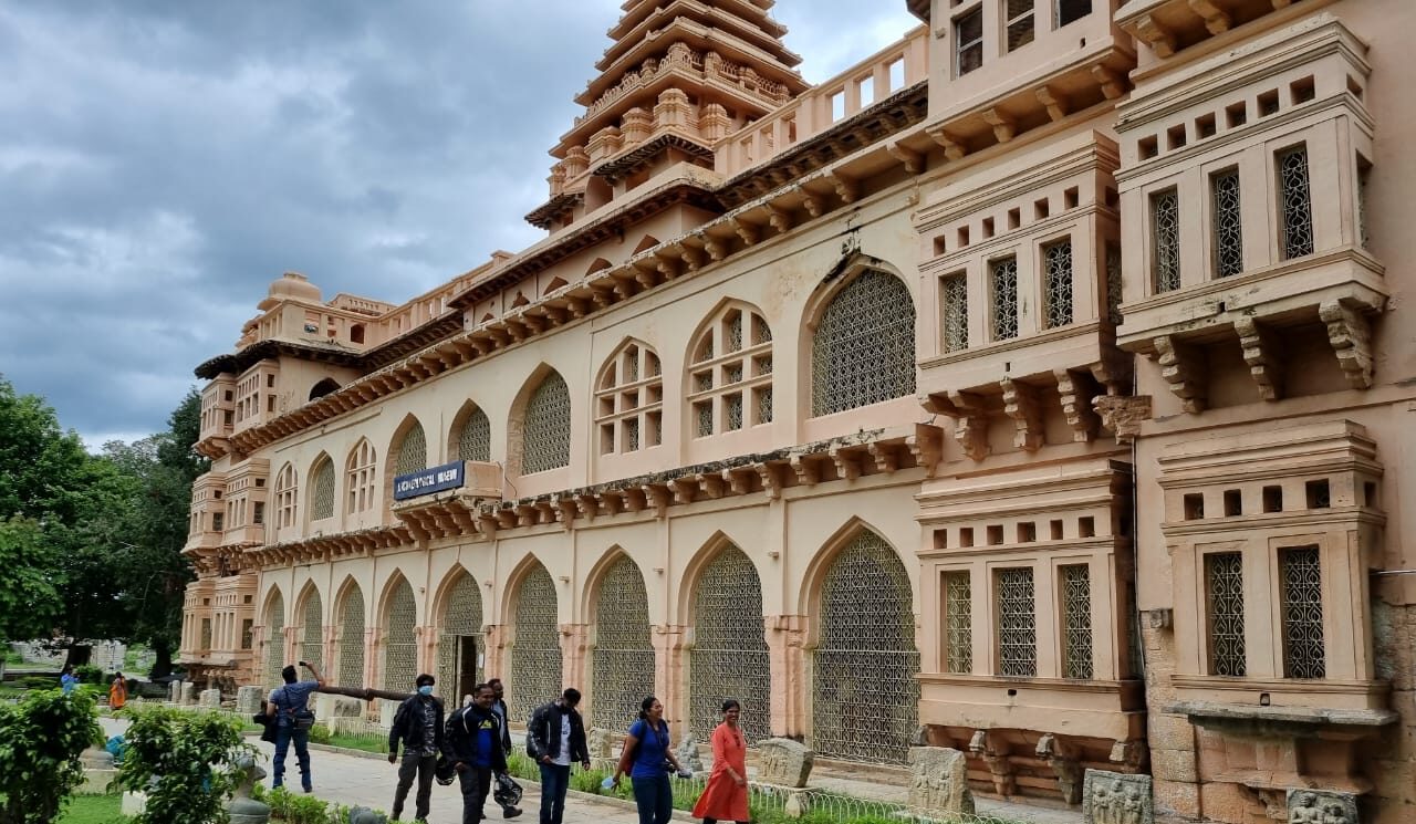 Chandragiri Fort, Tripathy